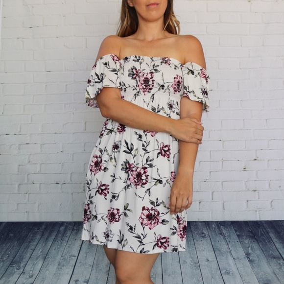 Floral Print Smocked Top Dress - Picture 3 of 4